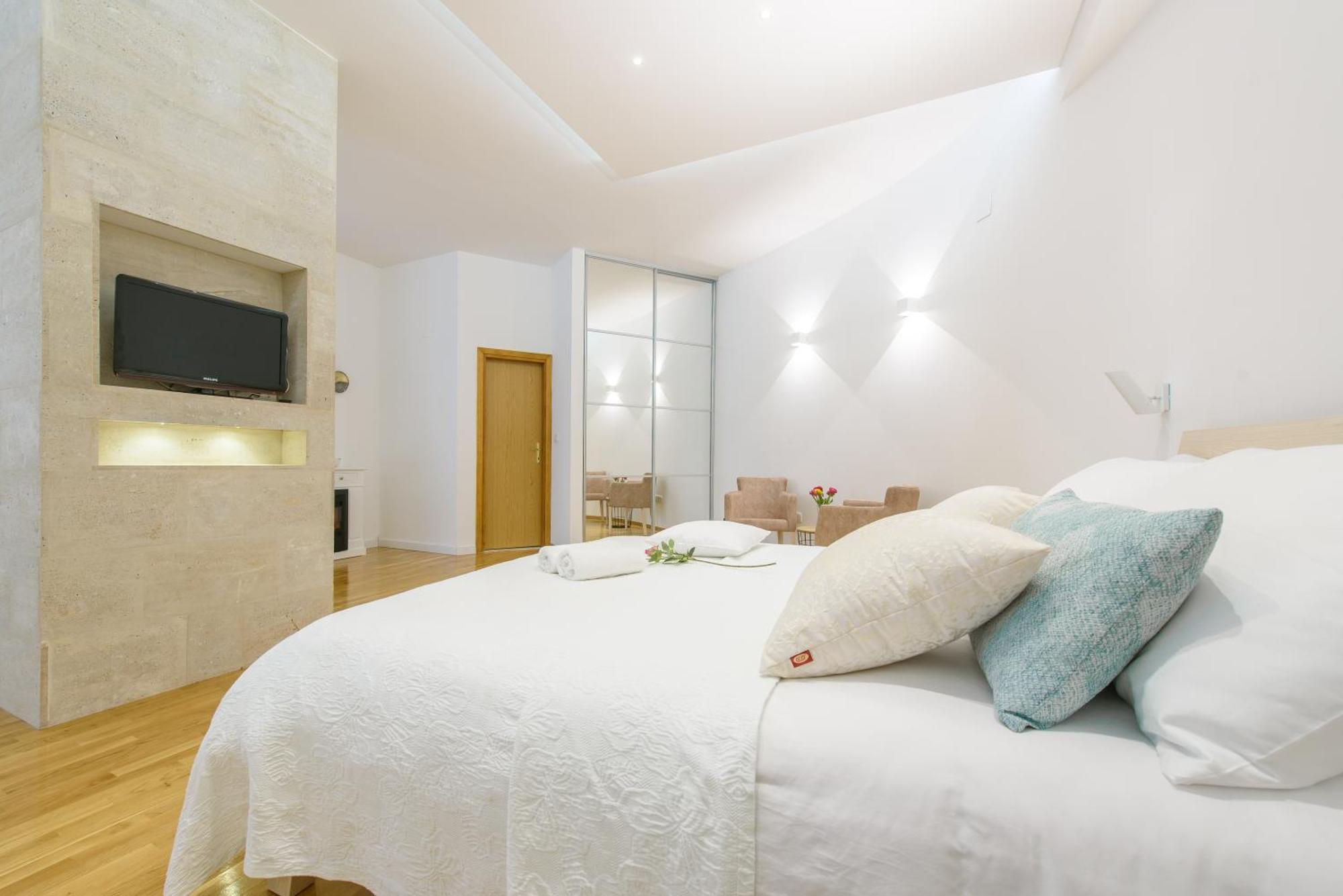 Deluxe Beach Apartments Renata Split Zewnętrze zdjęcie