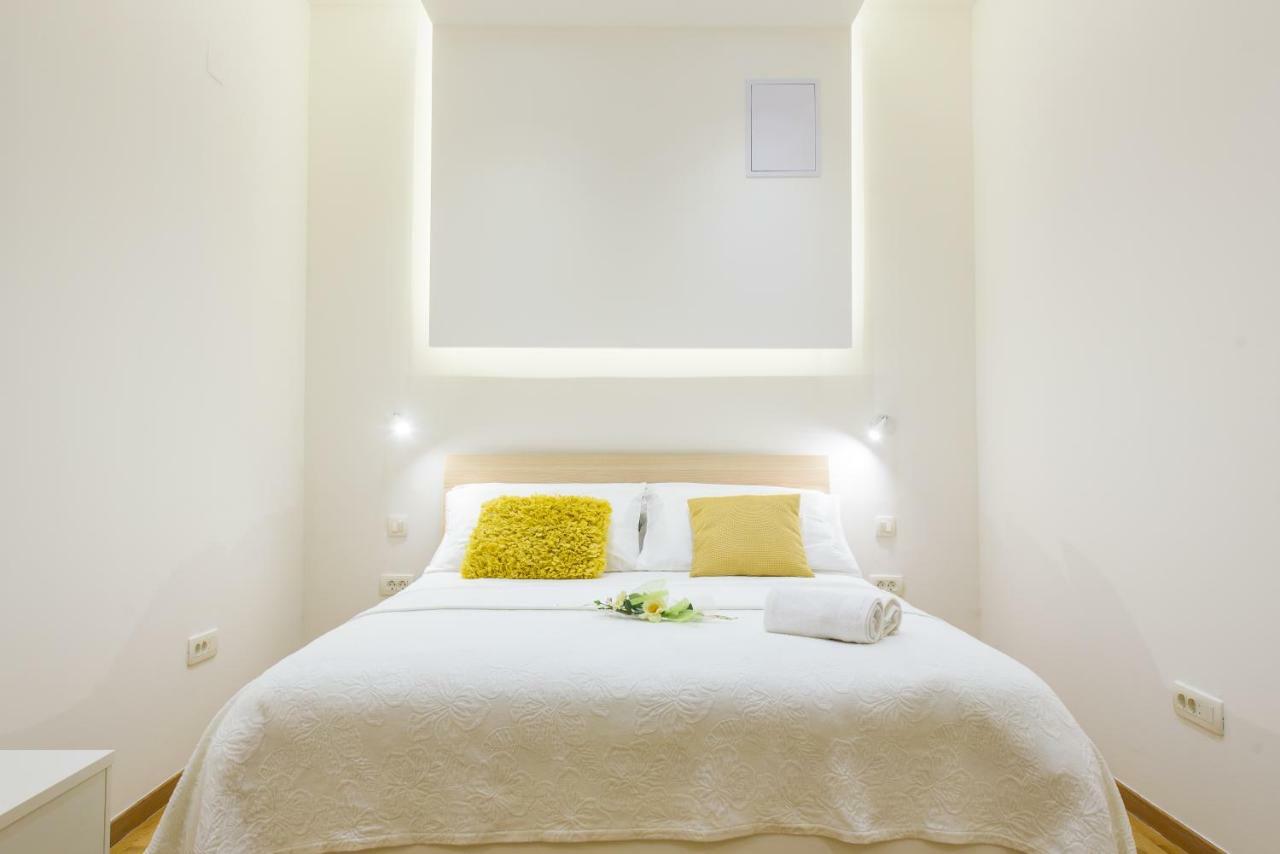 Deluxe Beach Apartments Renata Split Zewnętrze zdjęcie
